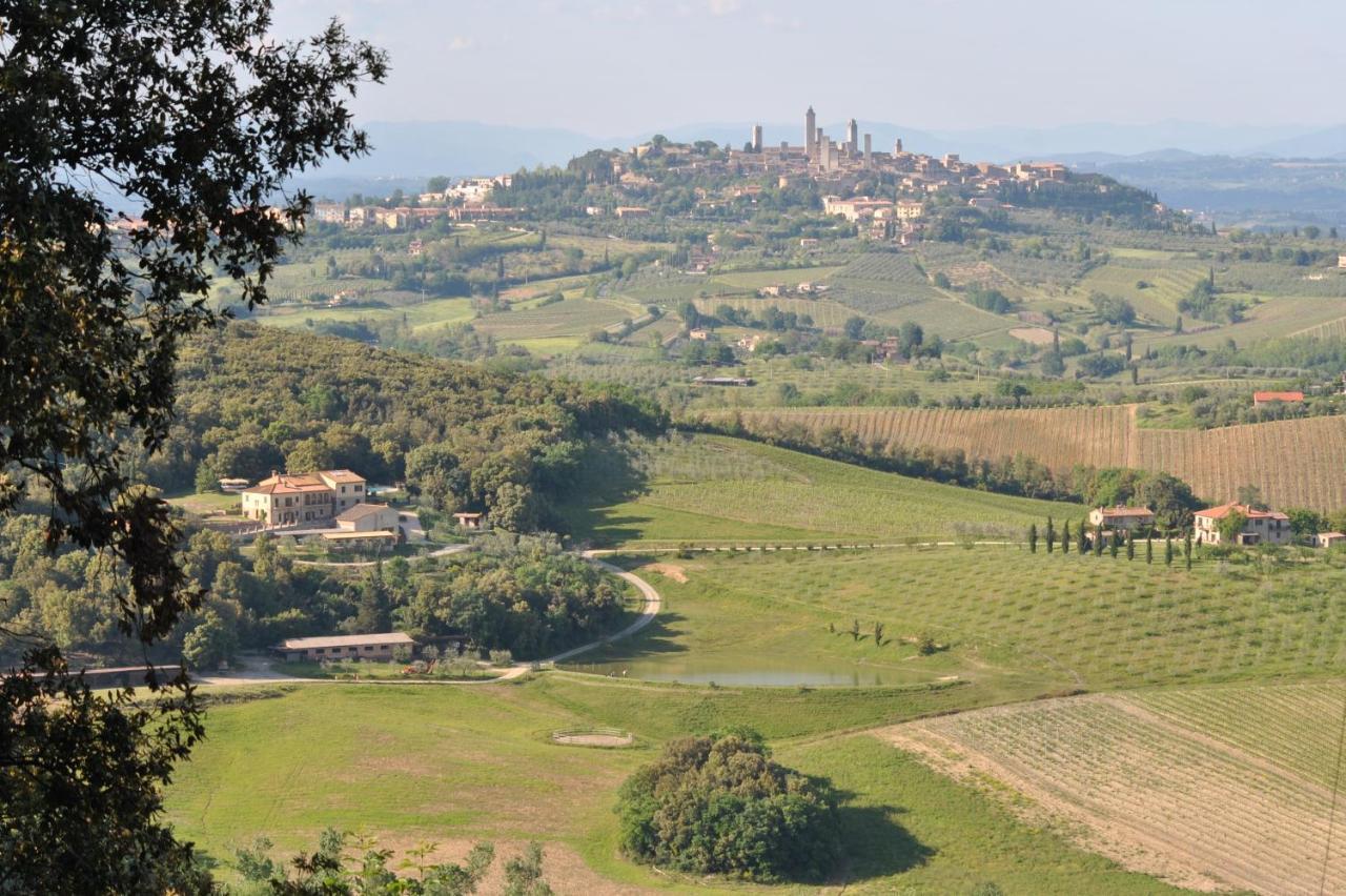 Agriturismo Fattoria Voltrona San Gimignano Exterior photo
