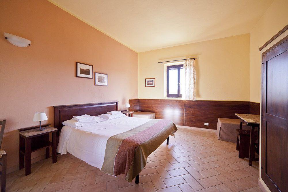 Agriturismo Fattoria Voltrona San Gimignano Exterior photo
