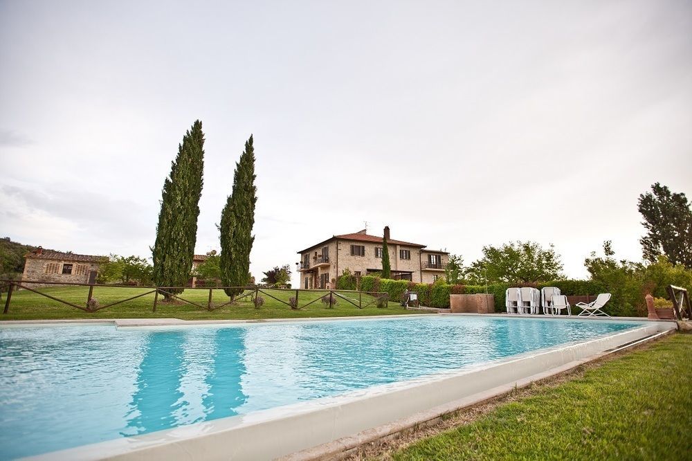 Agriturismo Fattoria Voltrona San Gimignano Exterior photo